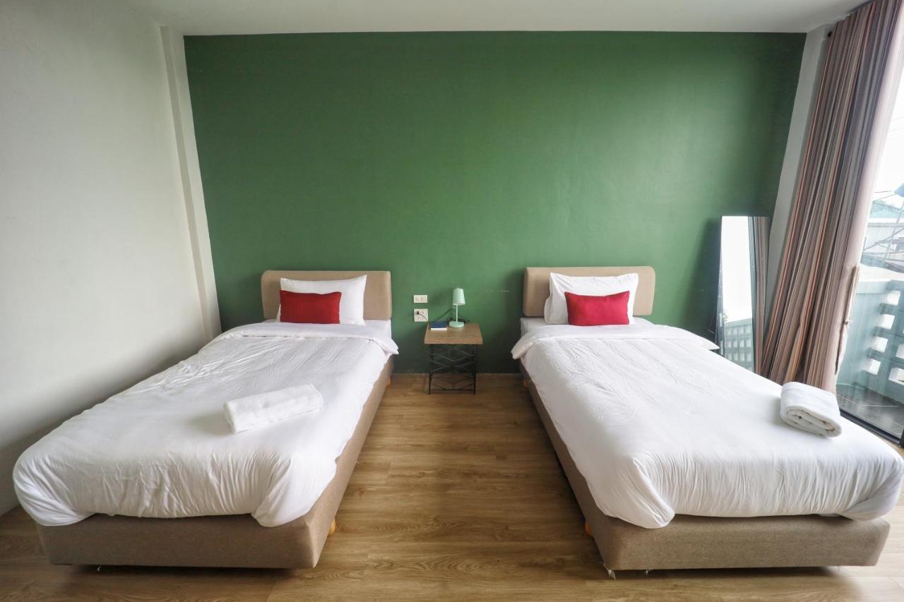 Pugdee Hotel Lang Suan Bagian luar foto