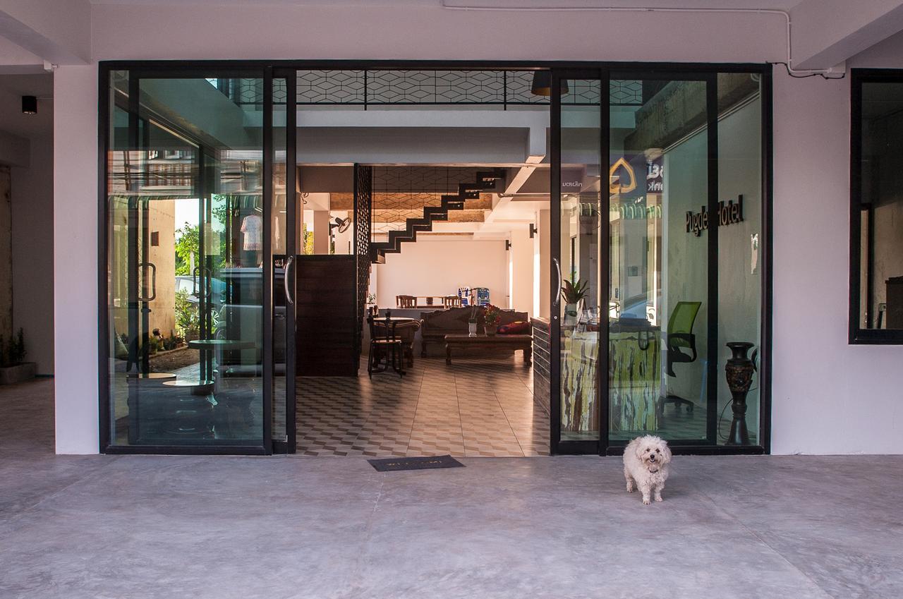 Pugdee Hotel Lang Suan Bagian luar foto